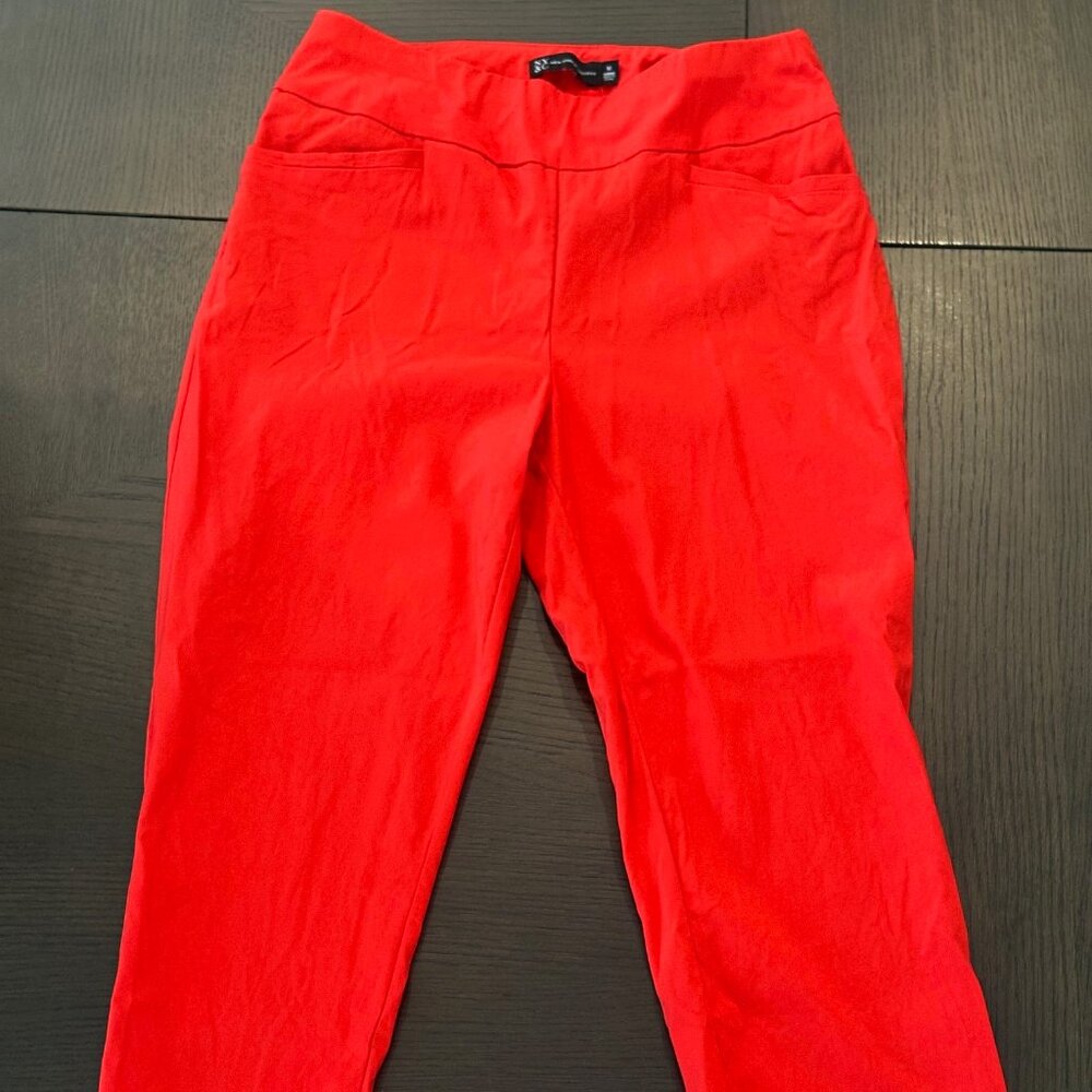 NEW w/o tags NY & Co. Pull-On Straight Stretch Ankle Pants